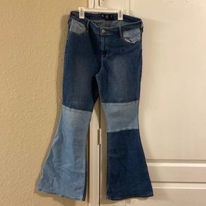 Holister high rise vintage flare 17R